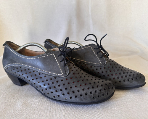 Fidji gray perforated leather - fidji,