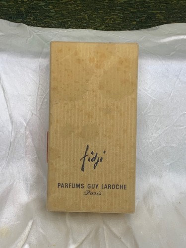 Fidji tear drop guy - tear,